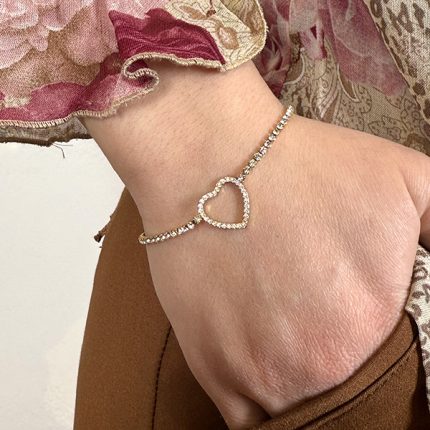 Βραχιόλι Από Ανοξείδωτο Ατσάλι, σε Χρυσή Απόχρωση, με Ζιργκόν - Καρδιά