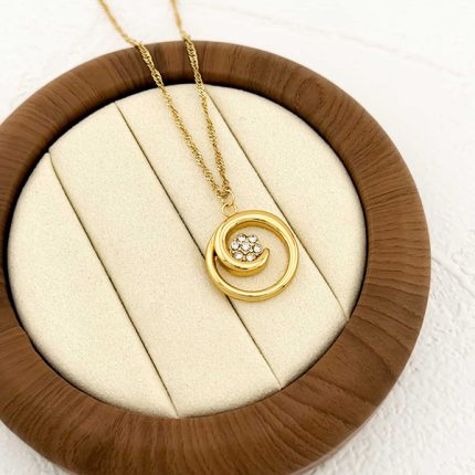 Κολιέ από Ανοξείδωτο Ατσάλι