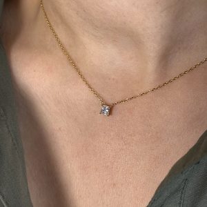 Κολιέ από Ανοξείδωτο Ατσάλι