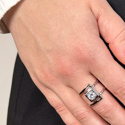 Δαχτυλίδι Από Ανοξείδωτο Ατσάλι Σε Ασημί Απόχρωση