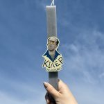 Λαμπάδα Πασχαλινή Για Μεγάλους με Ατάκα από Ελληνική Σειρά