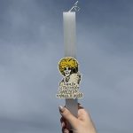 Λαμπάδα Πασχαλινή Για Μεγάλους με Ατάκα από Ελληνική Σειρά “Τώρα θα σε χαστούκιζα, αλλά θα μου χαλάσει το μαλλί”